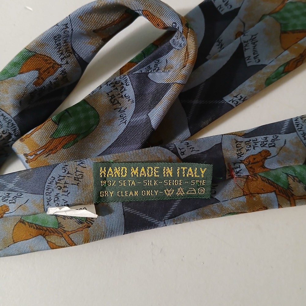 Men's Novelty Silk Tie with Horse Print by Brentwood - Picture 3 of 5